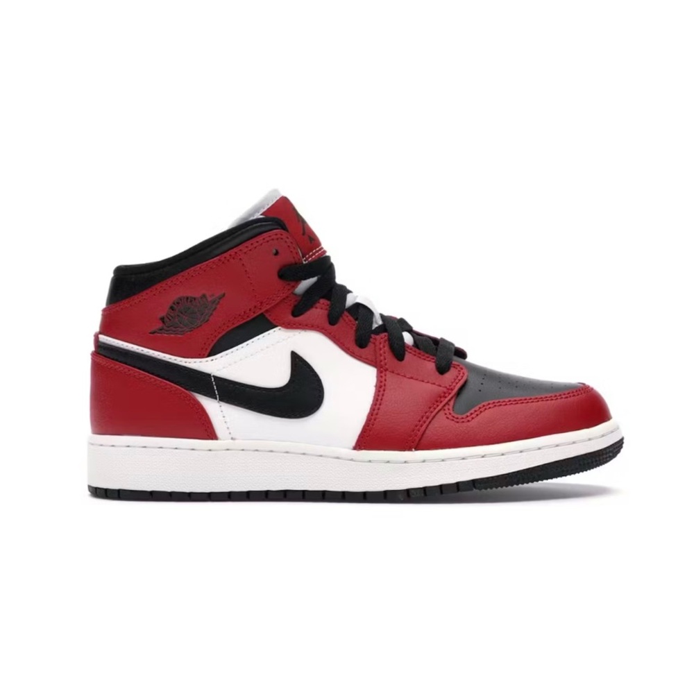 Jordan 1 Mid Chicago Black Toe (GS)
